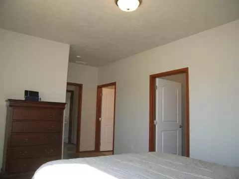 10204 E 6th Ave, Spokane Valley, WA 99206 photo 8