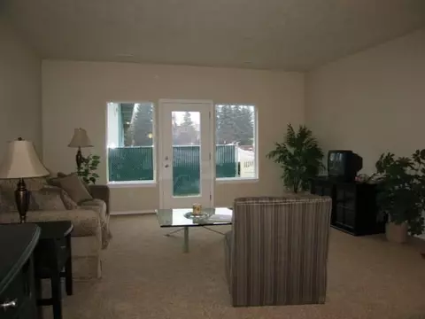 10211 E 6th Ave, Spokane Valley, WA 99206 photo 5