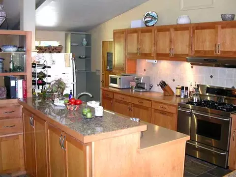 406 E 14th Ave, Spokane, WA 99202 photo 3