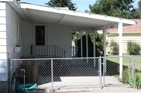 5732 N E St, Spokane, WA 99205 photo 7