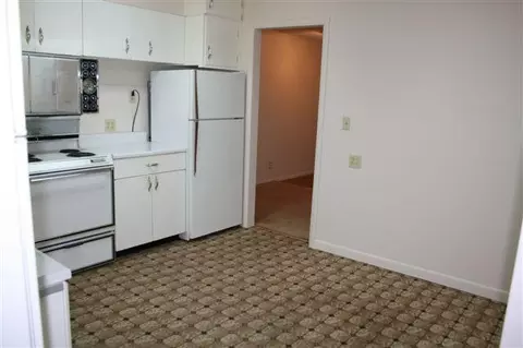 5732 N E St, Spokane, WA 99205 photo 2