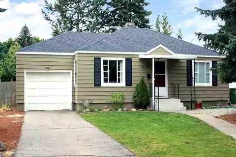 824 E 39th Ave, Spokane, WA 99203 photo 1
