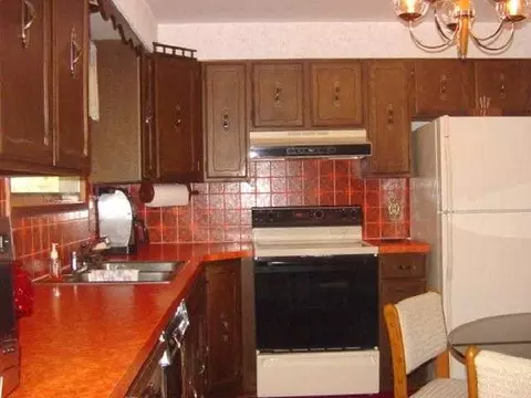2427 E 40th Ave, Spokane, WA 99223 photo 4