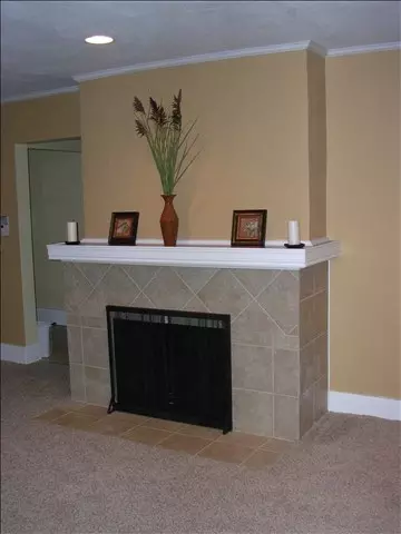 1126 E 12th Ave, Spokane, WA 99202 photo 3