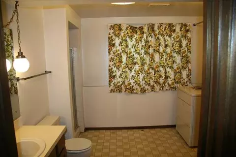 1005 E Glencrest Dr, Spokane, WA 99208 photo 9