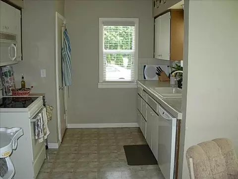 10819 E Main Ave, Spokane Valley, WA 99206 photo 3