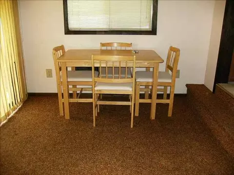 2318 E Longfellow, Spokane, WA 99207 photo 4