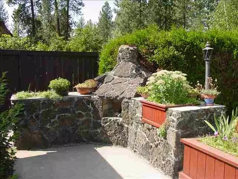 1205 E Greenleaf Dr, Spokane, WA 99208 photo 7