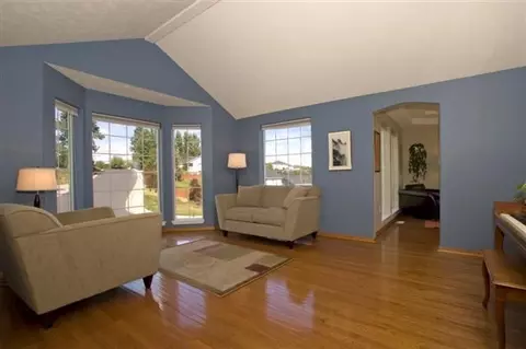 818 E Tudor Ct, Spokane, WA 99208 photo 5