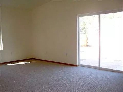2117 E Sinto Ave, Spokane, WA 99202 photo 2
