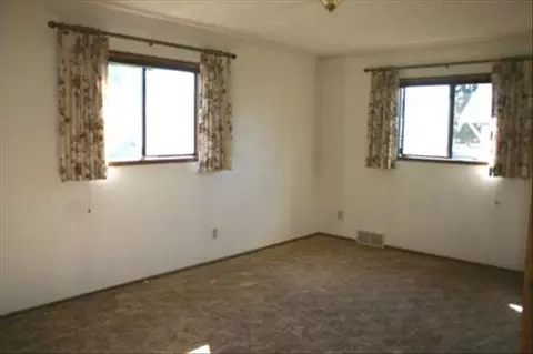 1423 E Olympic, Spokane, WA 99207 photo 6