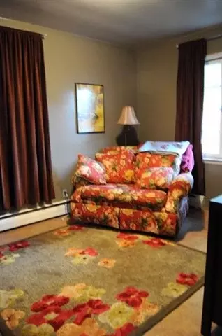 1004 E 38th Ave, Spokane, WA 99203 photo 8