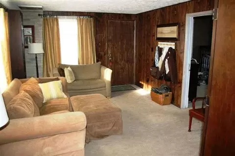 404 E Olympic Ave, Spokane, WA 99207 photo 4
