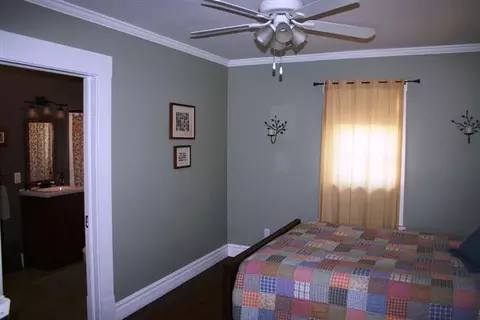 404 E Olympic Ave, Spokane, WA 99207 photo 9