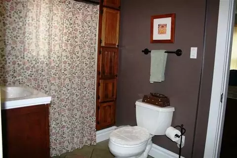 404 E Olympic Ave, Spokane, WA 99207 photo 8