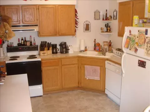623 E Bismark, Spokane, WA 99208 photo 2