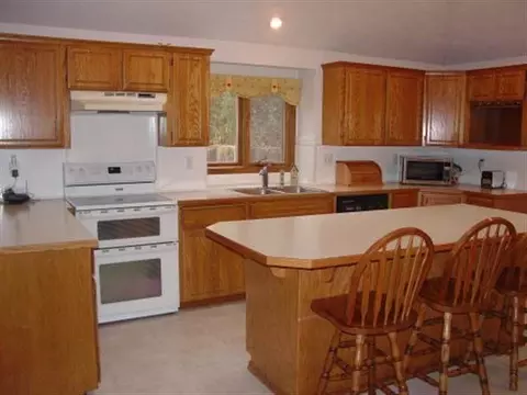 2304 E Winger Rd, Spokane, WA 99208 photo 3