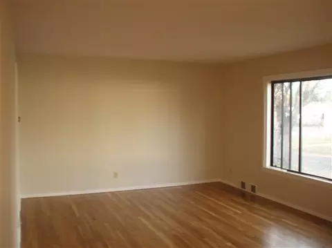 1312 E 41 St, Spokane, WA 99203 photo 3