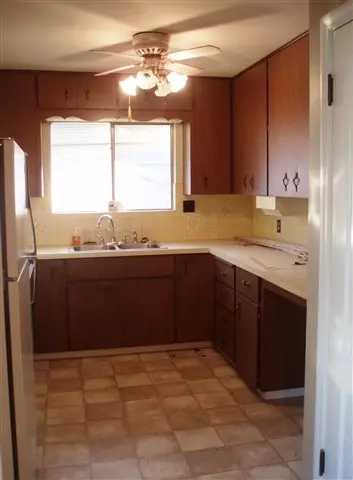 1312 E 41 St, Spokane, WA 99203 photo 4