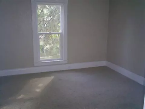 528 E 8th Ave, Spokane, WA 99202 photo 6