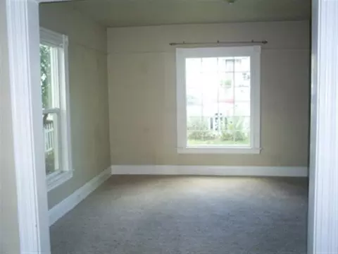 528 E 8th Ave, Spokane, WA 99202 photo 3