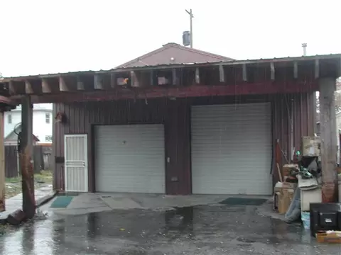 2321 E Queen, Spokane, WA 99207 photo 3