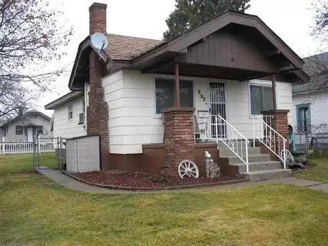 203 E Dalton Ave, Spokane, WA 99207 photo 1