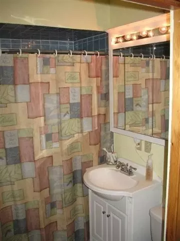 203 E Dalton Ave, Spokane, WA 99207 photo 4