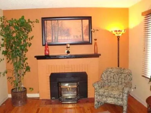 1228 E 39th Ave, Spokane, WA 99203 photo 2