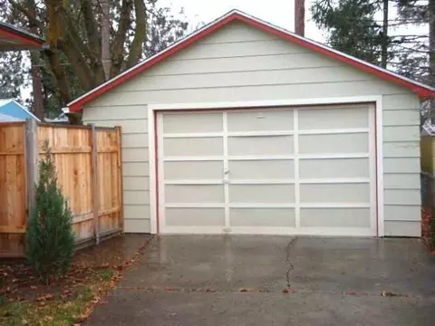 1228 E 39th Ave, Spokane, WA 99203 photo 9
