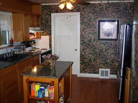2012 E 14th Ave, Spokane, WA 99202 photo 2