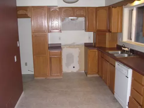 3422 E 13th Ave, Spokane, WA 99202 photo 2