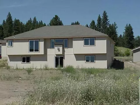 9118 E Wabash, Spokane, WA 99206 photo 2