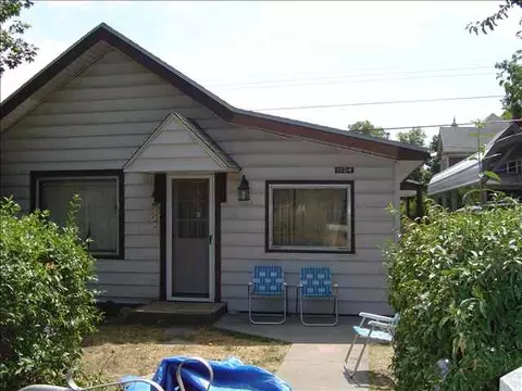 1024 E Augusta, Spokane, WA 99207 photo 2