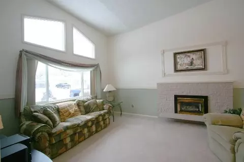 925 E Pinecone Ct, Spokane, WA 99208 photo 5