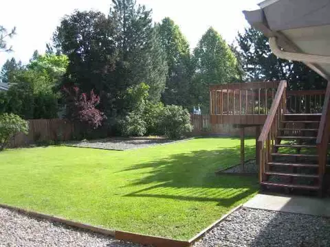 925 E Pinecone Ct, Spokane, WA 99208 photo 9