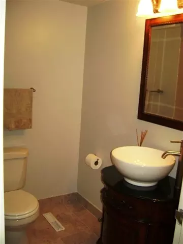 1810 E 39th Ave, Spokane, WA 99203 photo 6