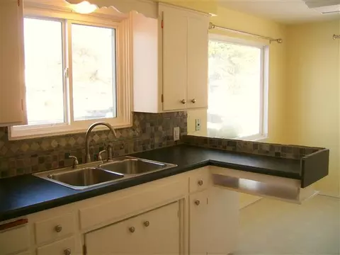 2224 E Bismark, Spokane, WA 99208 photo 3
