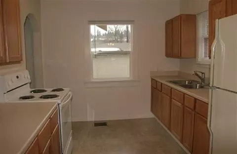 2604 E 5th, Spokane, WA 99202 photo 4
