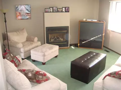 703 E Sierra Ave, Spokane, WA 99208 photo 2
