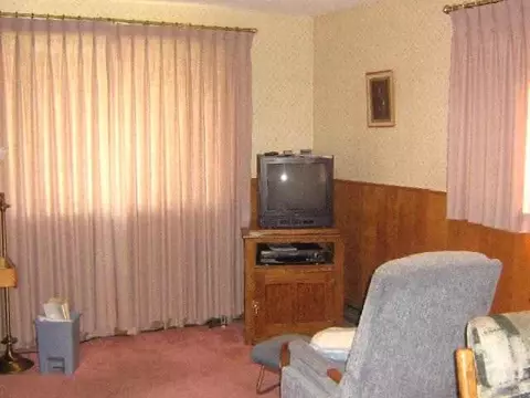 1028 E 37th Ave, Spokane, WA 99203 photo 3