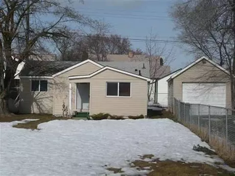 2111 E Longfellow Ave, Spokane, WA 99207 photo 1