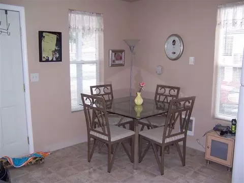 823 E Hoffman, Spokane, WA 99207 photo 7