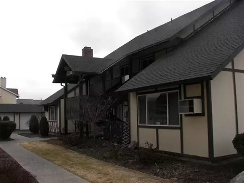 210 E Weile UNIT 4, Spokane, WA 99208 photo 3