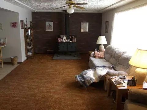 2704 E Winger Rd, Mead, WA 99021 photo 2
