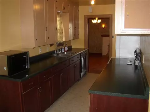 1012 E Longfellow, Spokane, WA 99207 photo 4