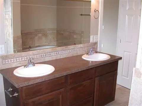 19402 E 4th Ave, Spokane Valley, WA 99016 photo 8