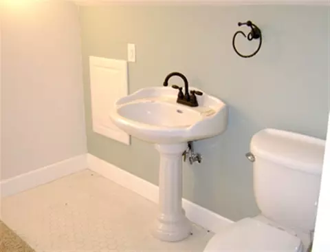 317 E 26th Ave, Spokane, WA 99203 photo 8