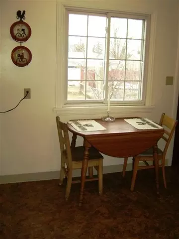 1639 E Broad Ave, Spokane, WA 99207 photo 4
