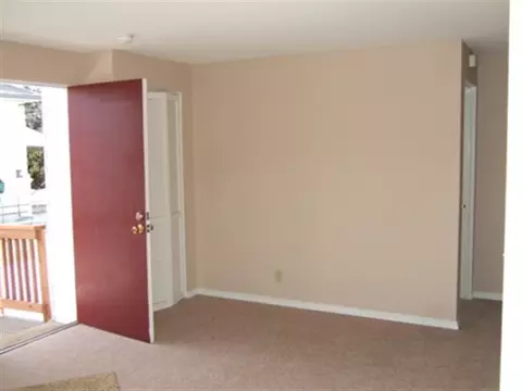 623 E Broad Ave, Spokane, WA 99207 photo 2